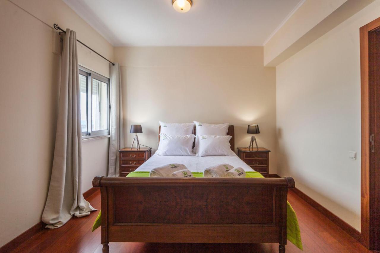 Deluxe Marina Apartment Понта-Делгада Экстерьер фото